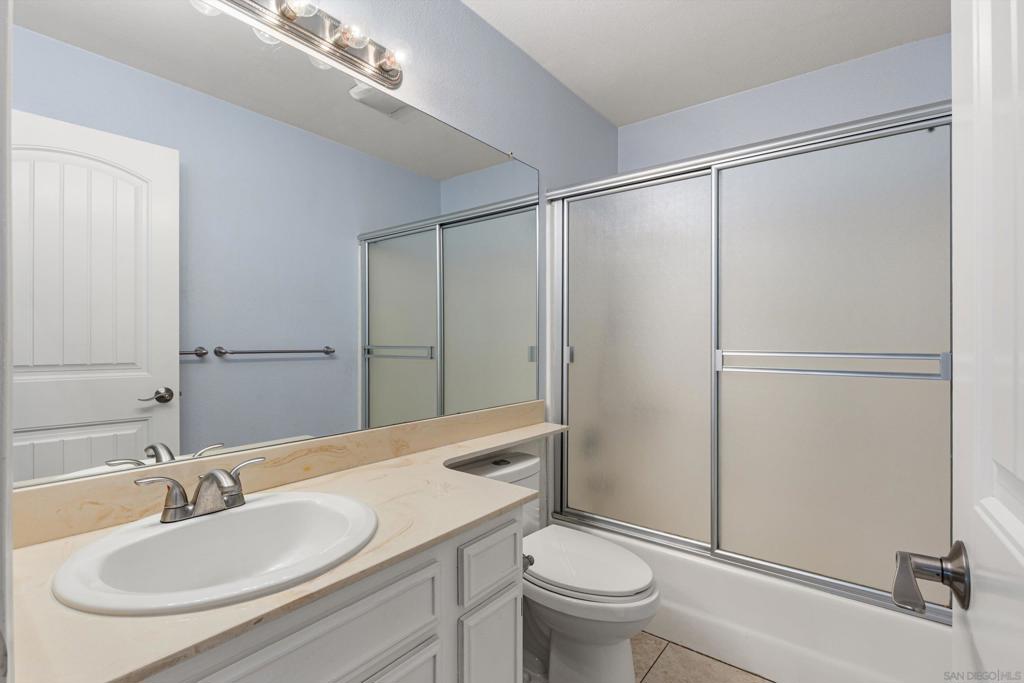 8535 Paradise Valley Rd 4 Property Photo 30