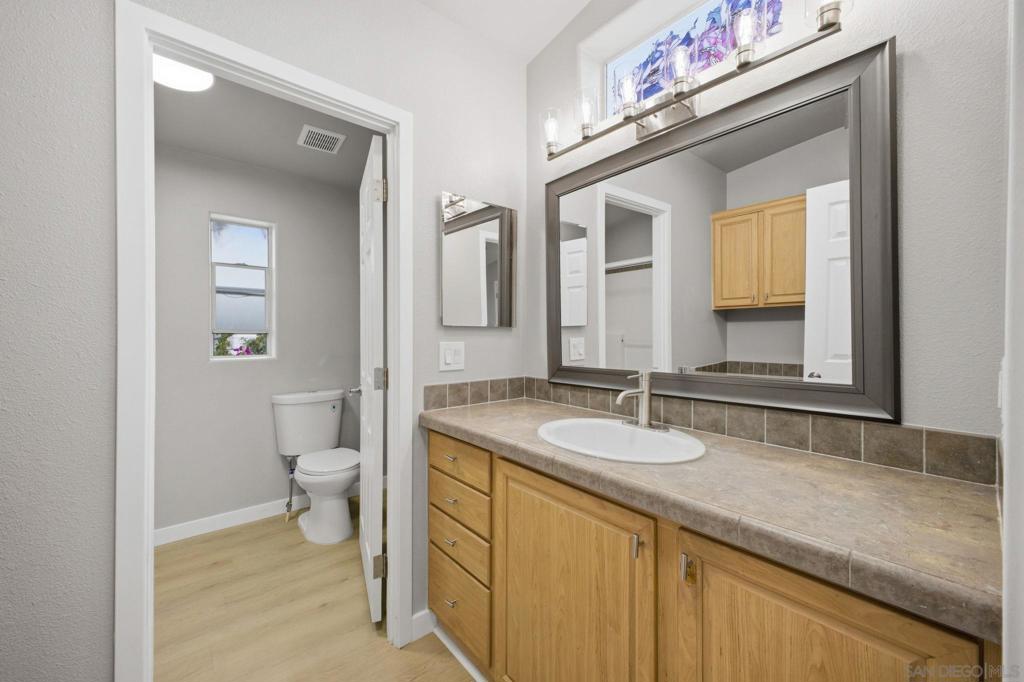 450 E Bradley 68 Property Photo 40