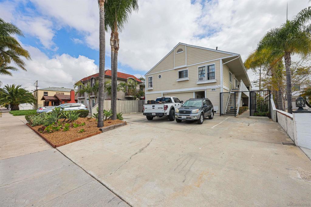 4655 33rd Property Photo 16