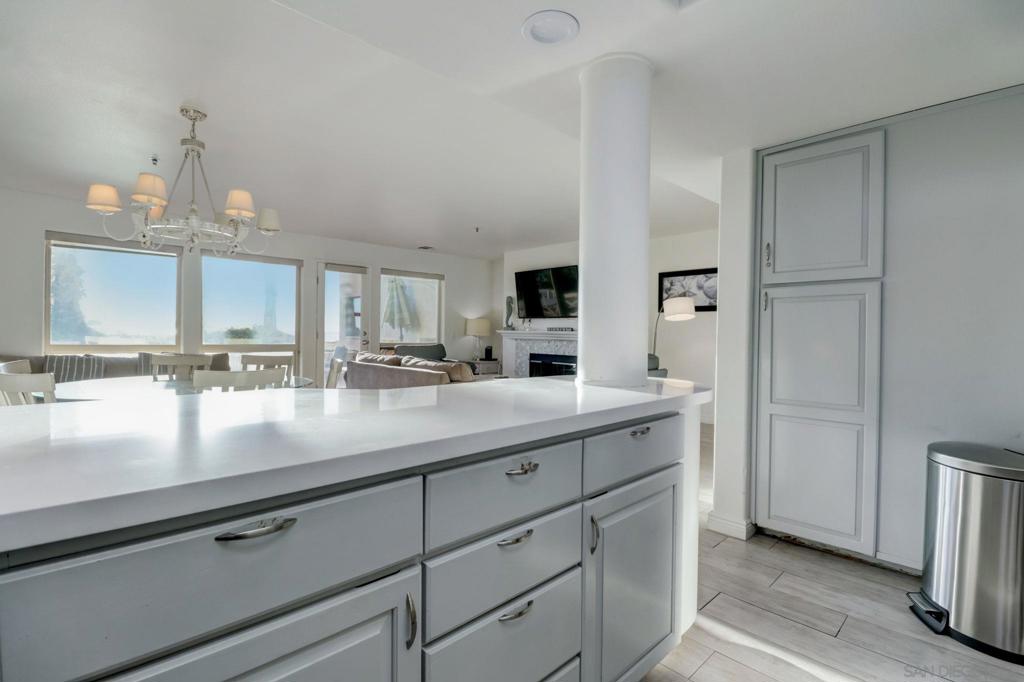 714 Seacoast Dr 104 Property Photo 23