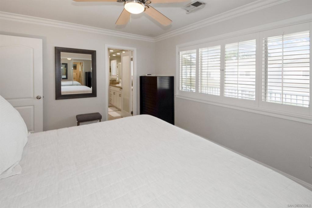 1052 Isabella Avenue E Property Photo 16