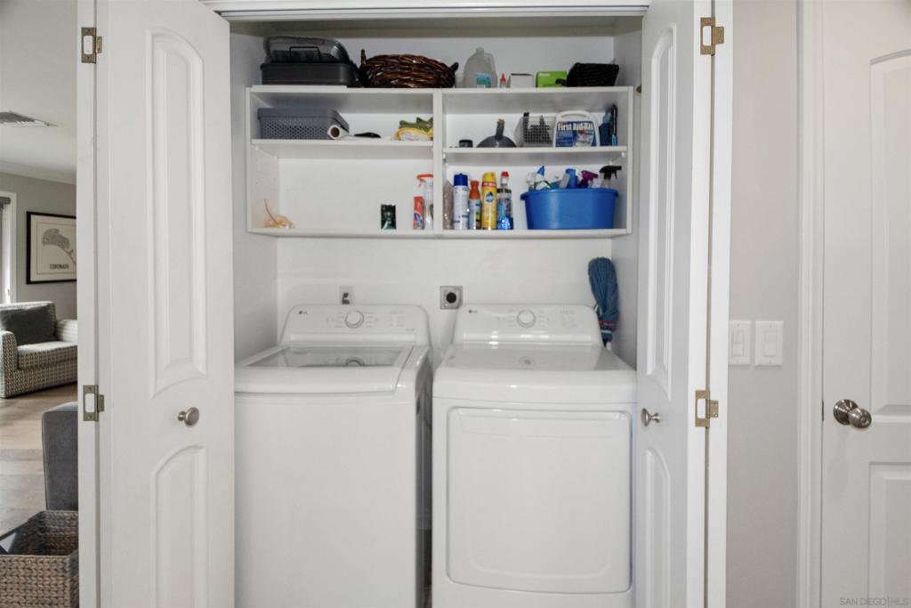 1052 Isabella Avenue E Property Photo 27