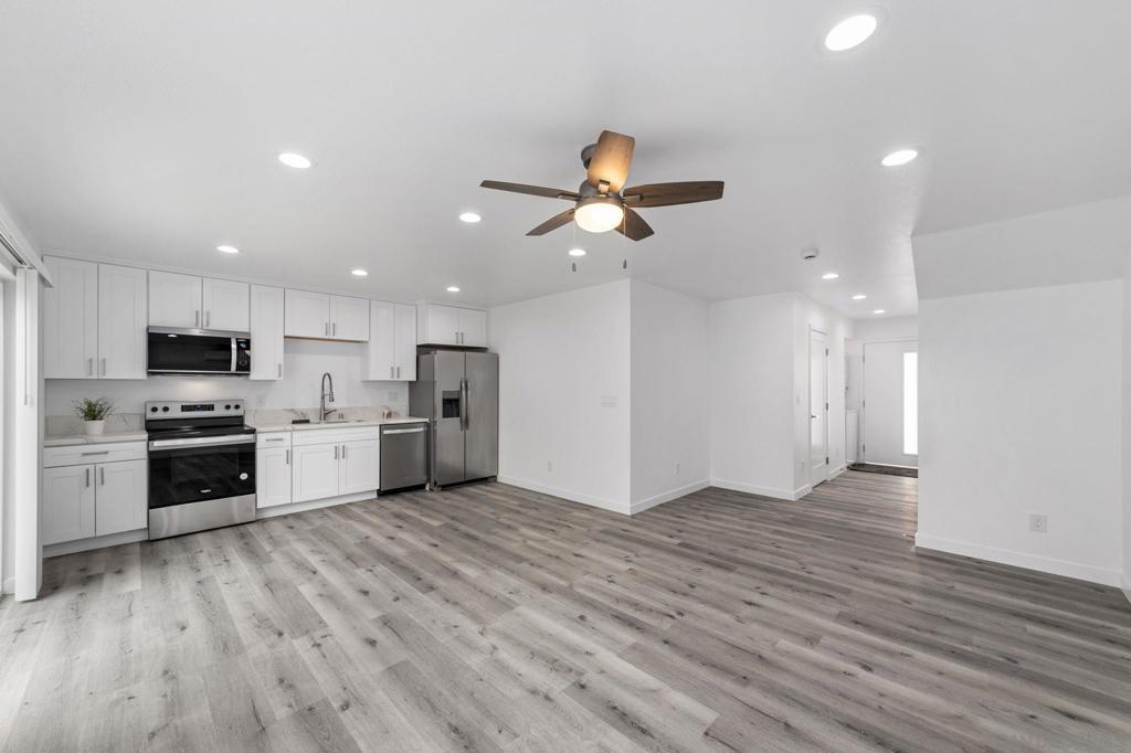 2956 60 Ulric Street Property Photo 6