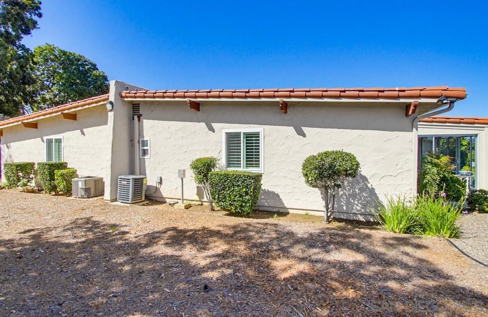 16677 Diaz Dr Property Photo 44