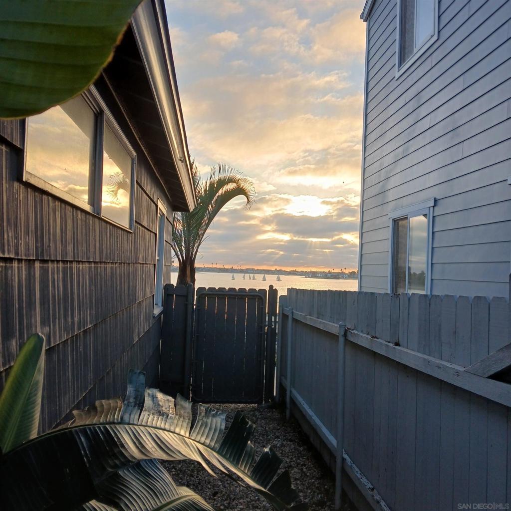3403 Riviera Property Photo 30