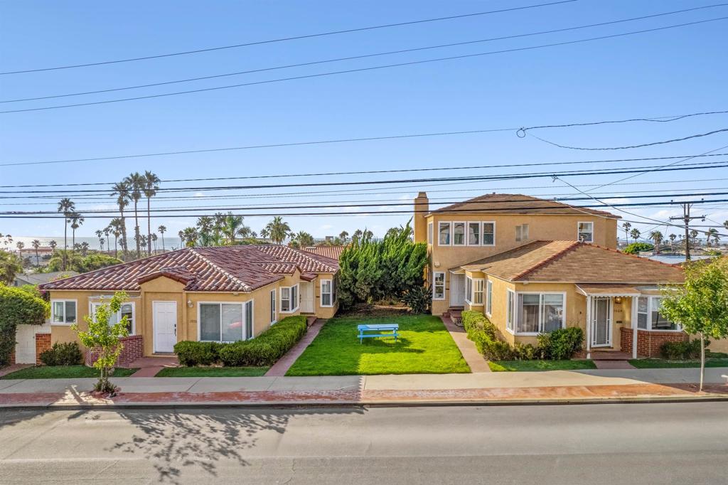 1558 1564 Ebers St. Property Photo 5