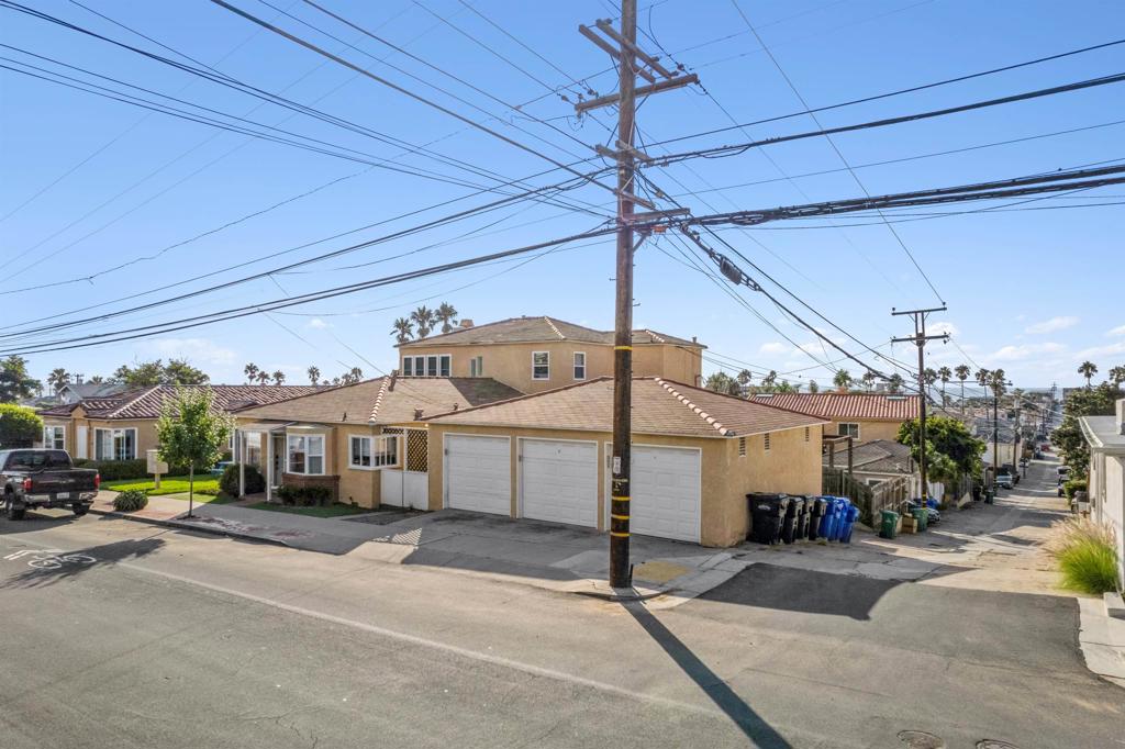 1558 1564 Ebers St. Property Photo 14
