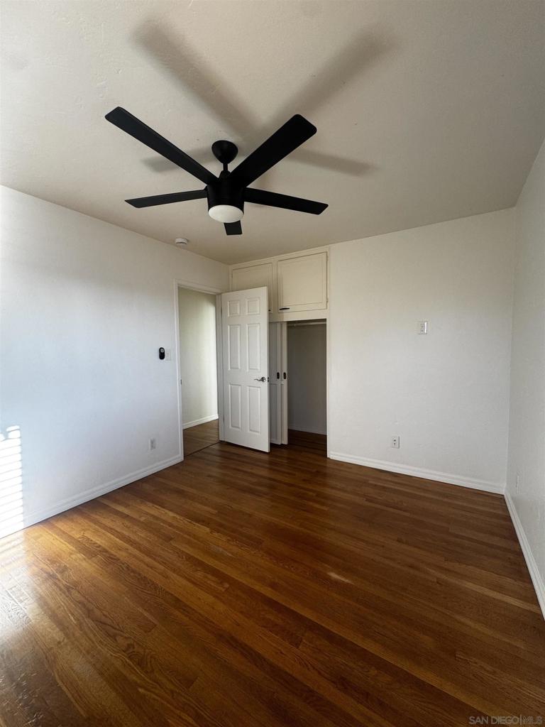 1558 1564 Ebers St. Property Photo 35