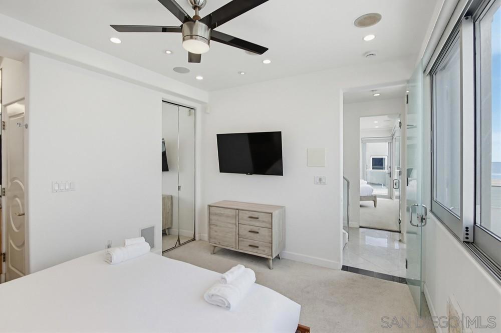 3786 Strandway 2 Property Photo 27