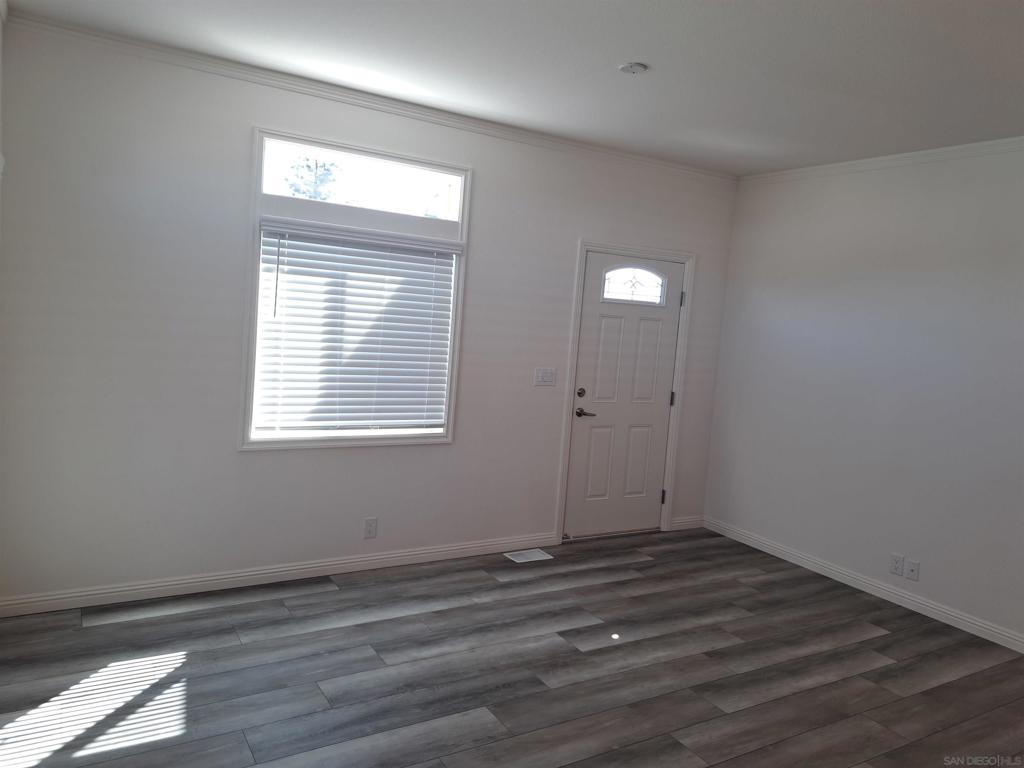 410 S First St 94 Property Photo 9