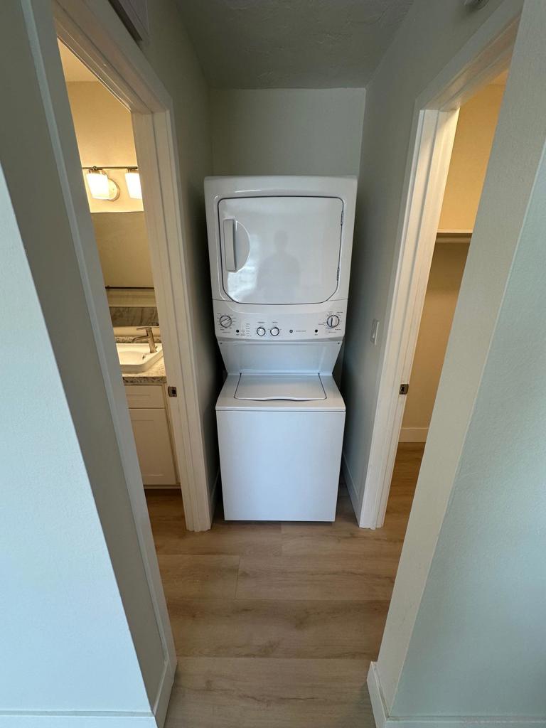 4843 Voltaire St Property Photo 23