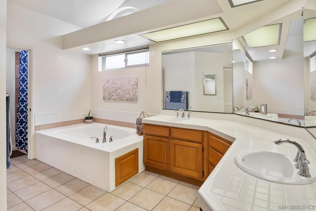 16504 Calle Pulido Property Photo 31