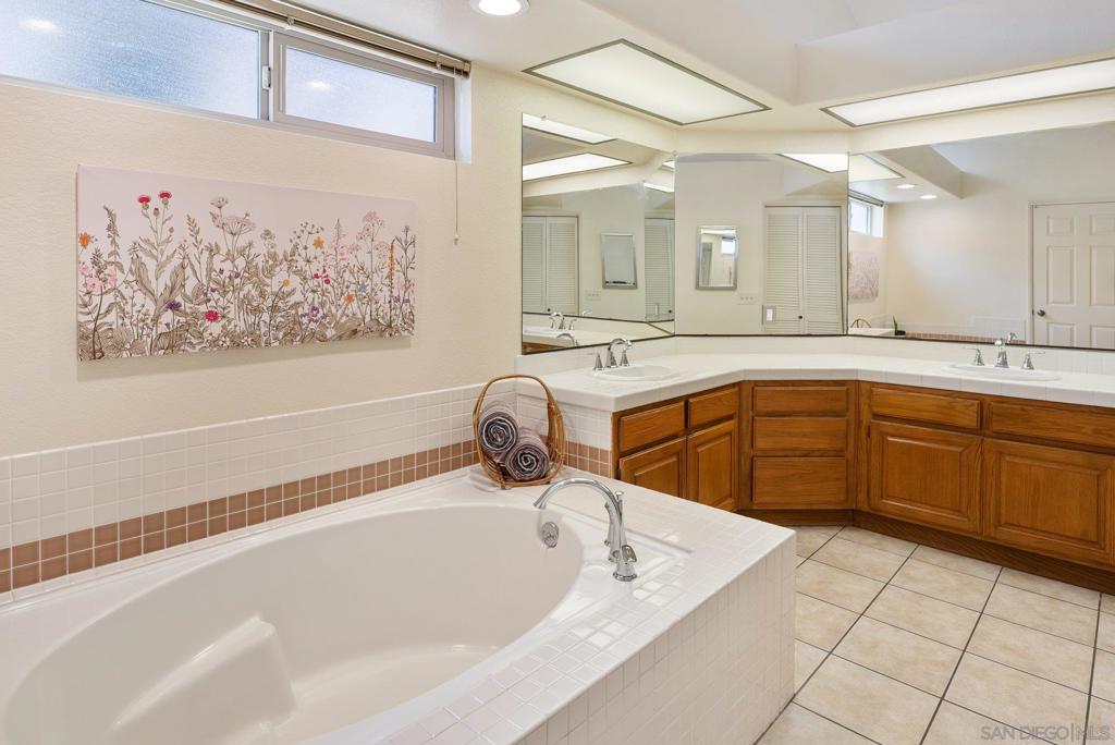 16504 Calle Pulido Property Photo 33