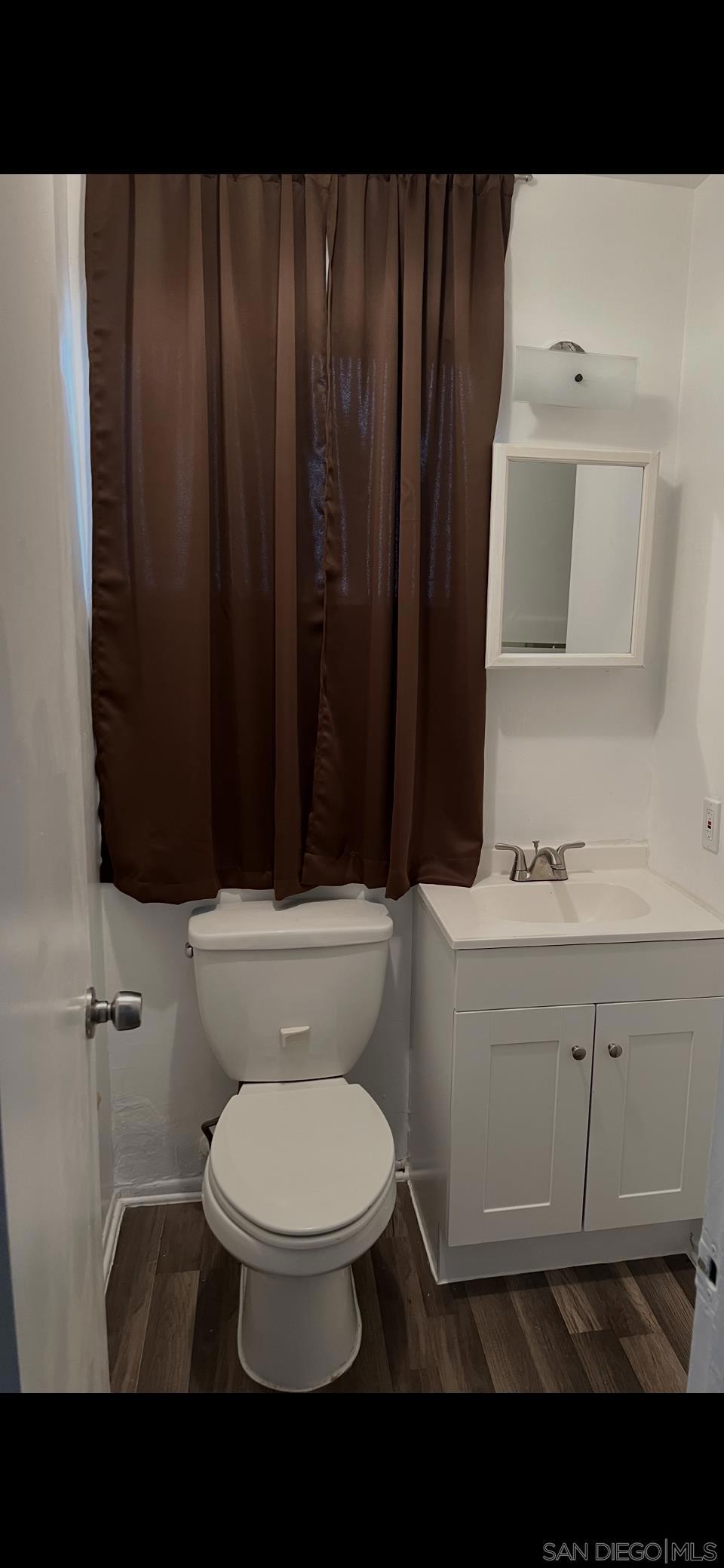 1064 N H Property Photo 21