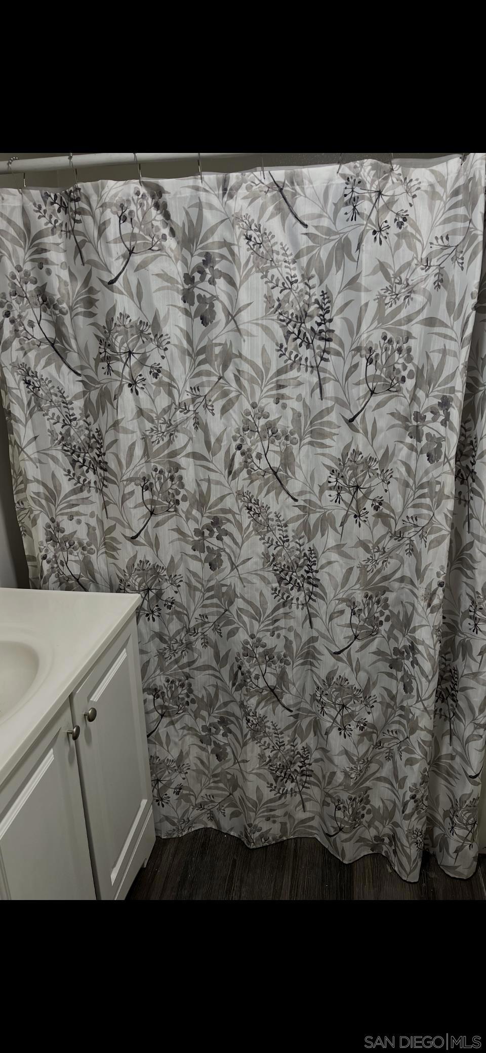 1064 N H Property Photo 26