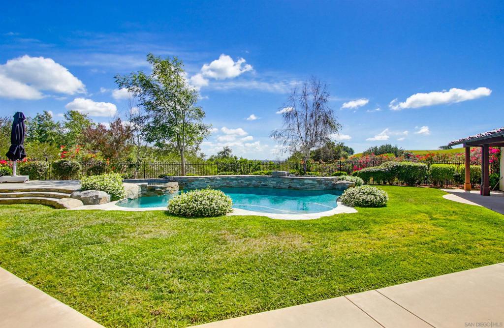 8235 Caminito Santaluz Norte Property Photo 4