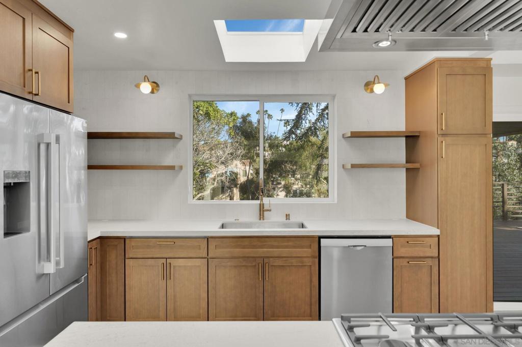 4279 Hortensia Property Photo 11