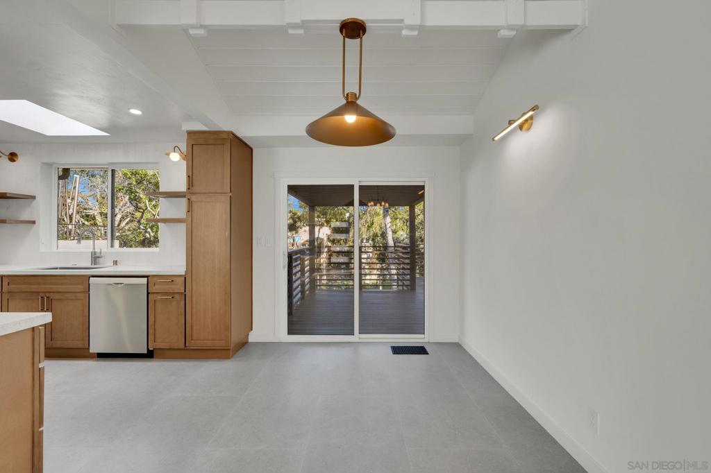 4279 Hortensia Property Photo 13