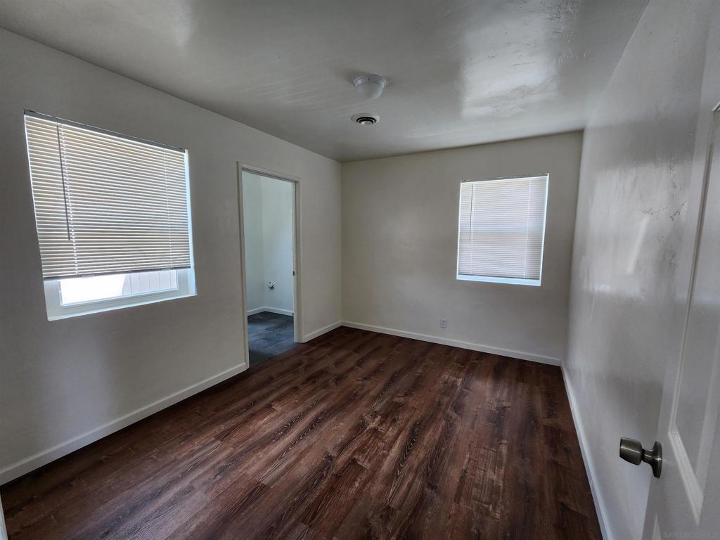 7238 Fulton Property Photo 6