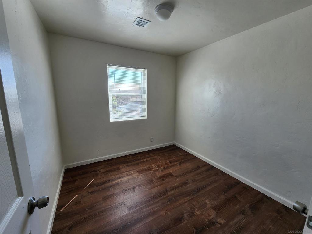 7238 Fulton Property Photo 11