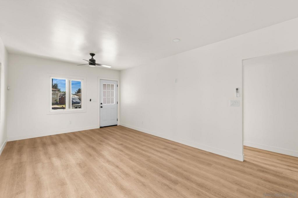 3546 3552 47th St Property Photo 10