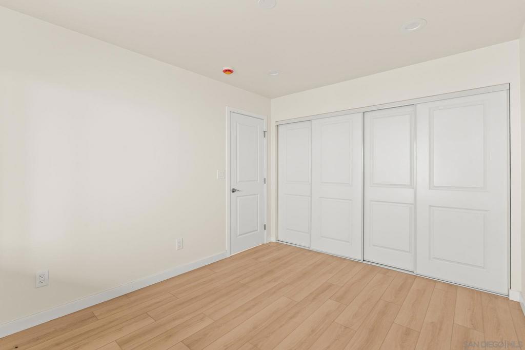 3546 3552 47th St Property Photo 36