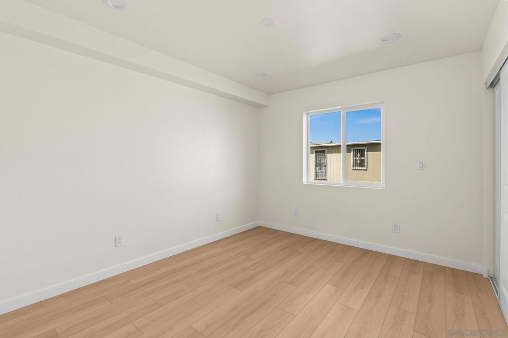 3546 3552 47th St Property Photo 37