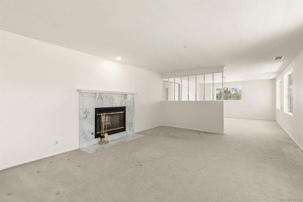 3480 Sunset Dr Property Photo 5