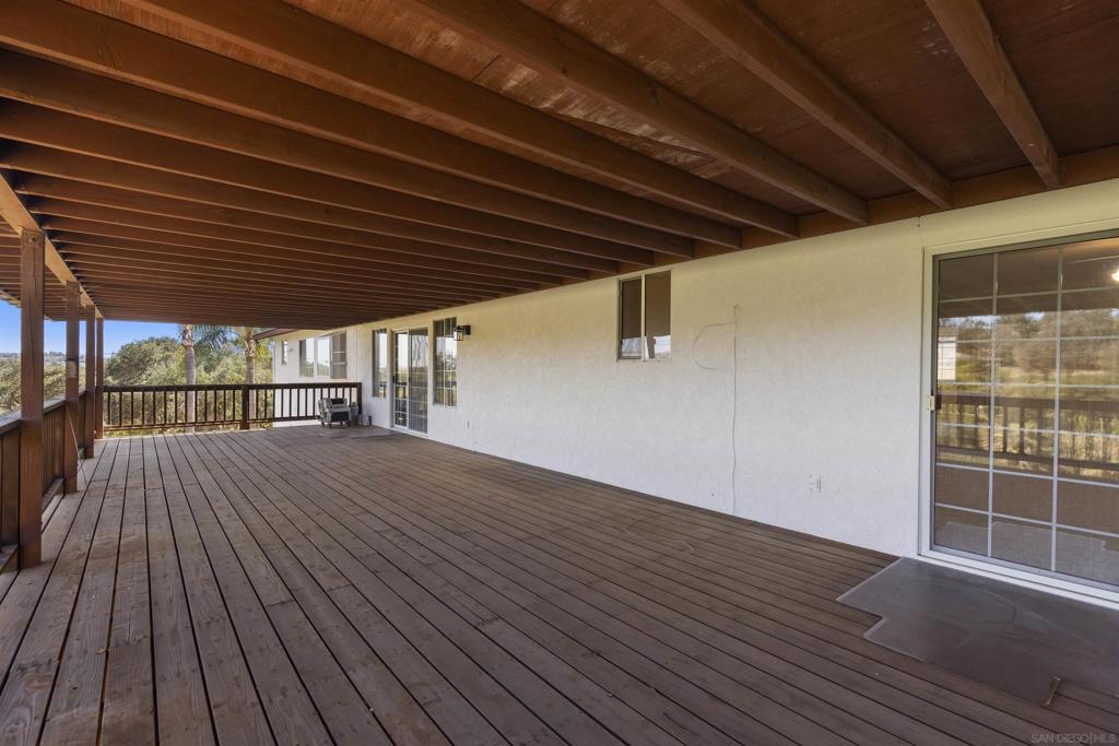 3480 Sunset Dr Property Photo 29