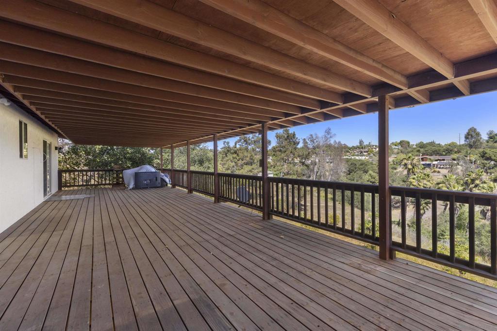 3480 Sunset Dr Property Photo 31