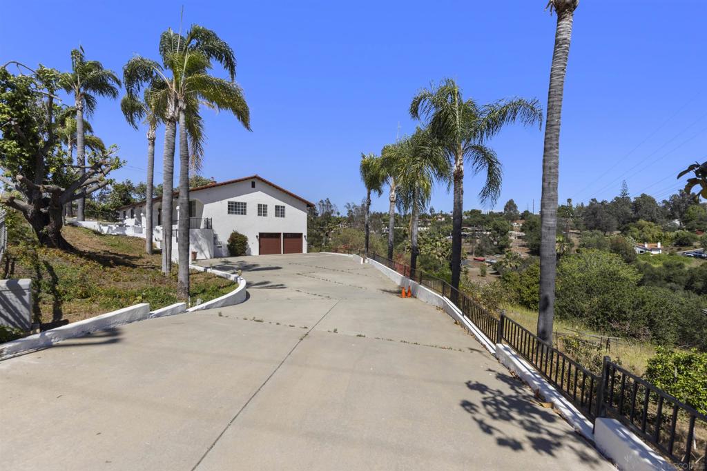3480 Sunset Dr Property Photo 40