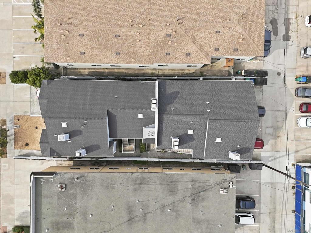 4143 Hamilton Property Photo 4