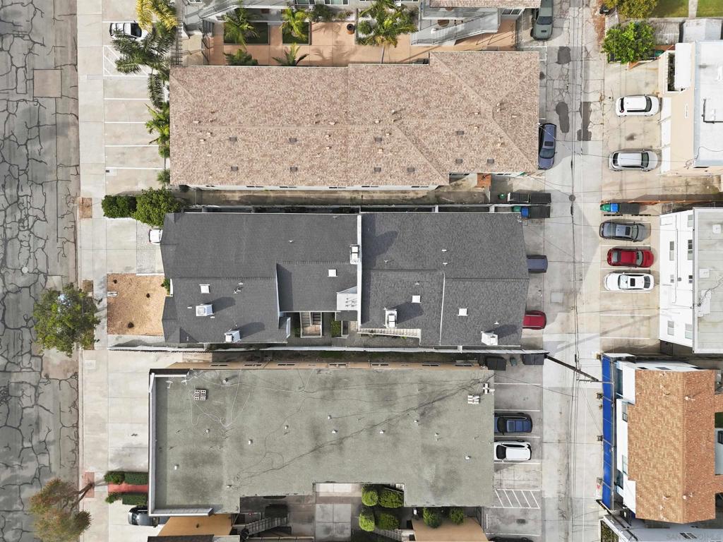 4143 Hamilton Property Photo 5
