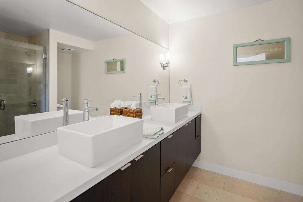 8 Antigua Ct Property Photo 37
