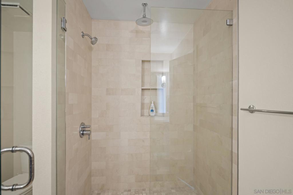 8 Antigua Ct Property Photo 38
