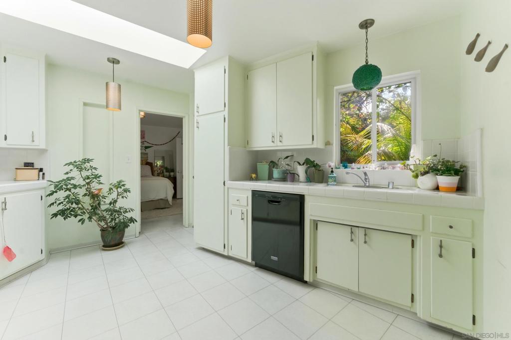 5920 La Jolla Blvd Property Photo 16