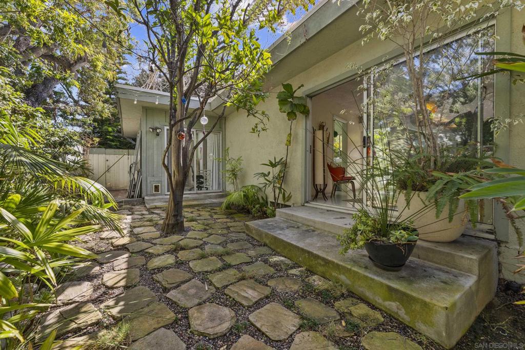 5920 La Jolla Blvd Property Photo 27