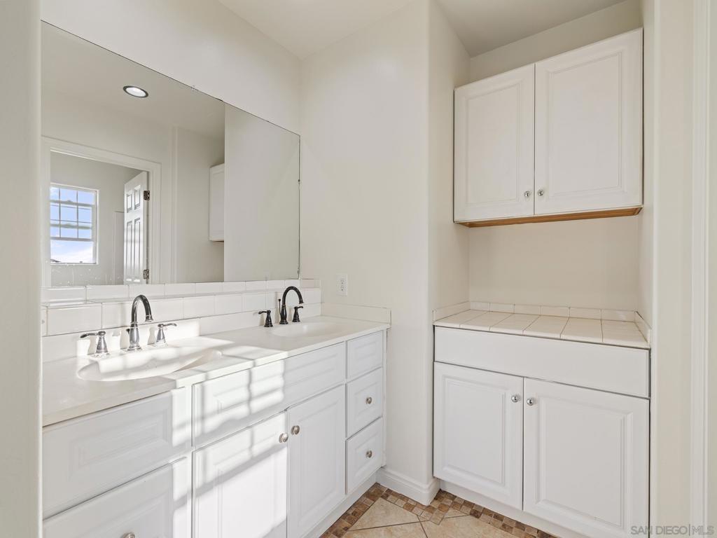 330 Willie James Jones Ave Property Photo 18
