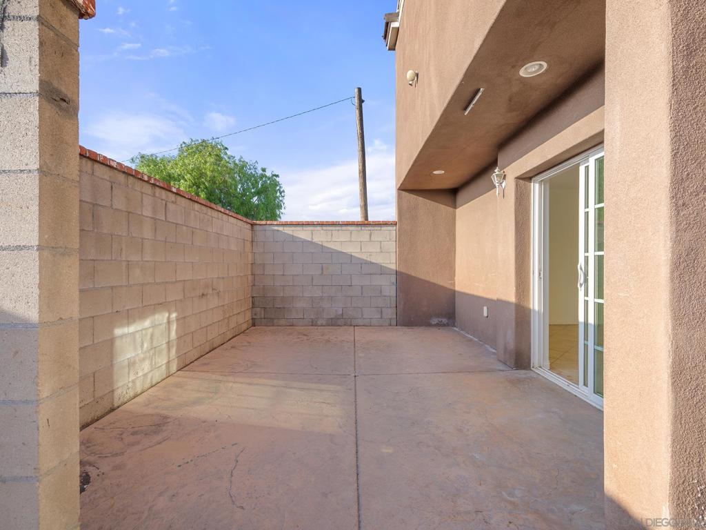 330 Willie James Jones Ave Property Photo 20