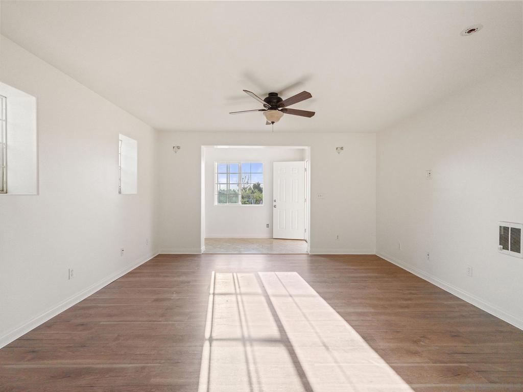 330 Willie James Jones Ave Property Photo 22