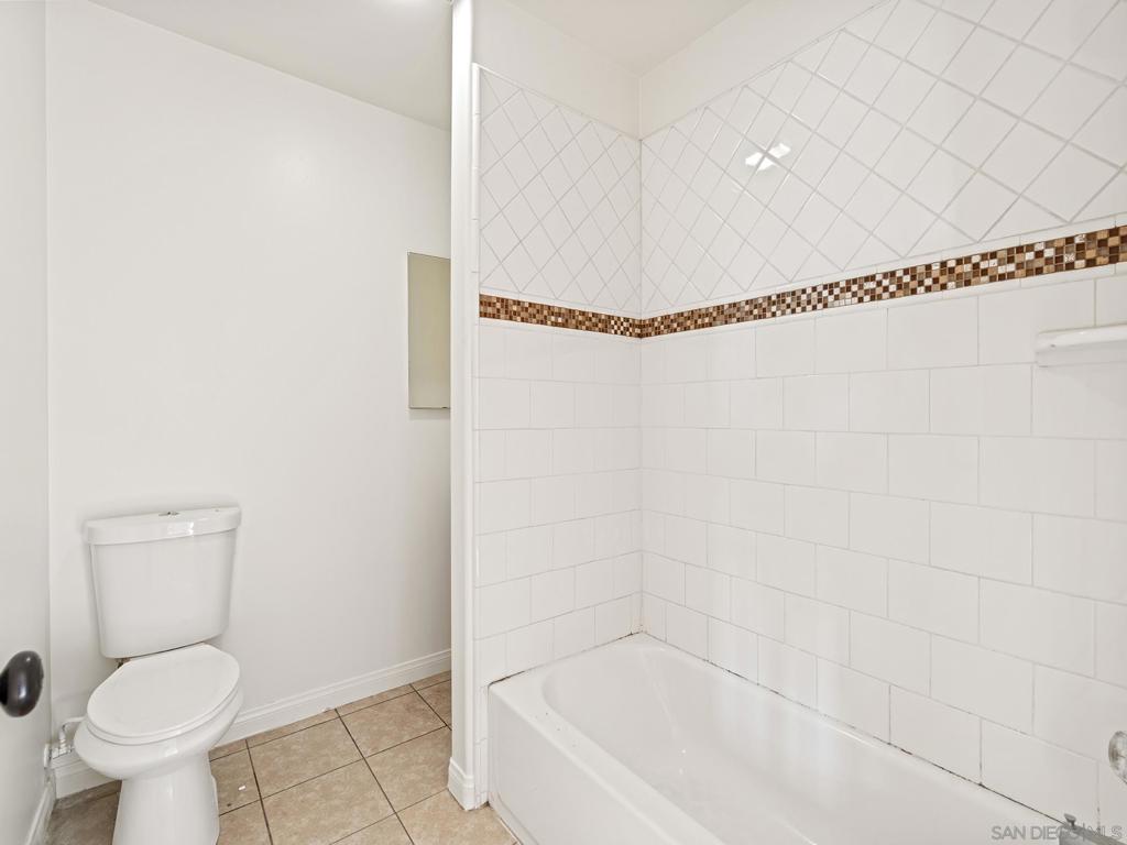 330 Willie James Jones Ave Property Photo 28