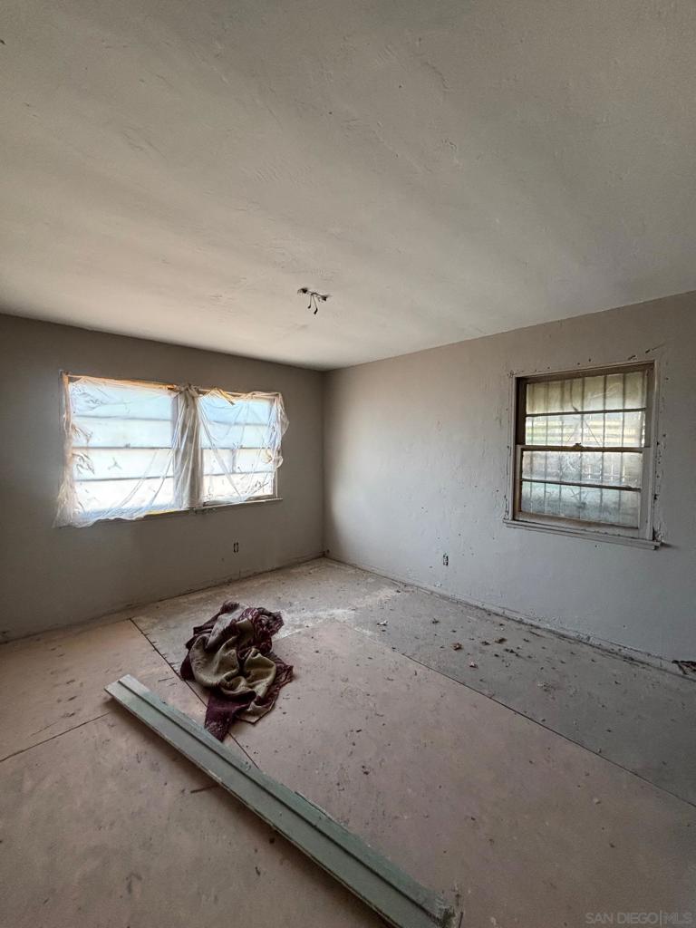 14 Kincaid Property Photo 2