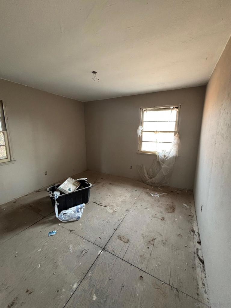 14 Kincaid Property Photo 4