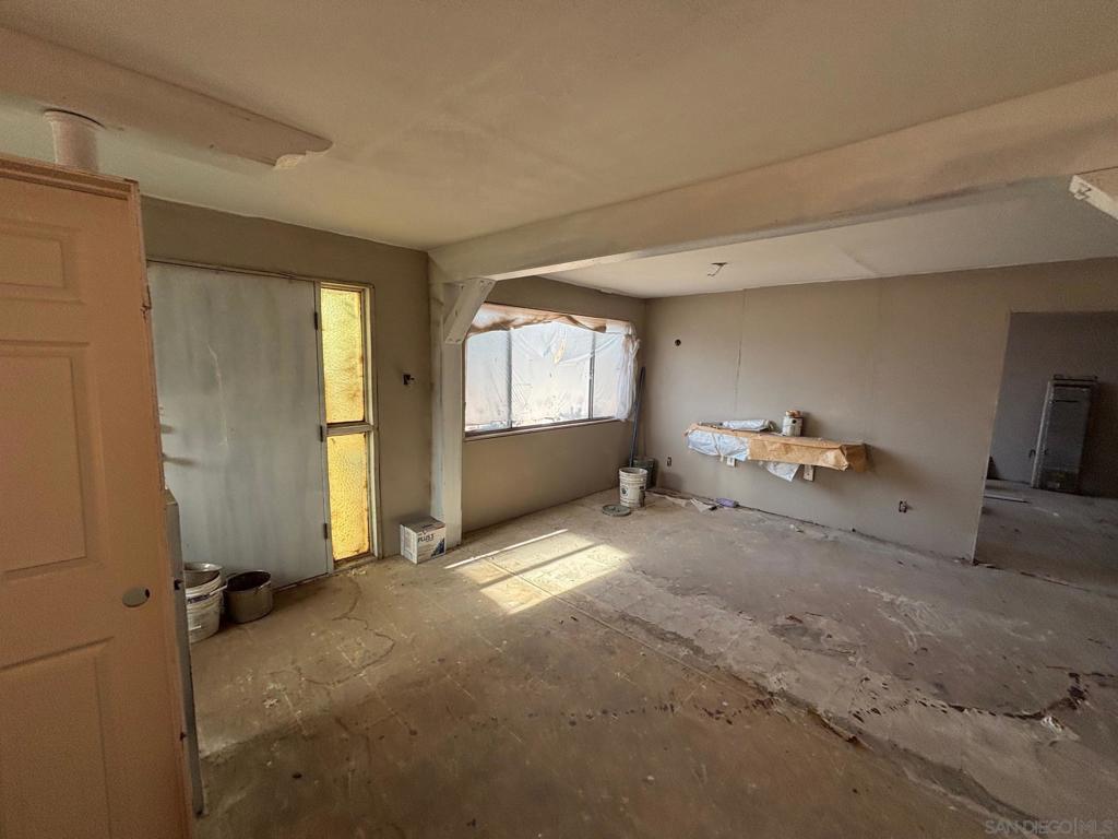 14 Kincaid Property Photo 10