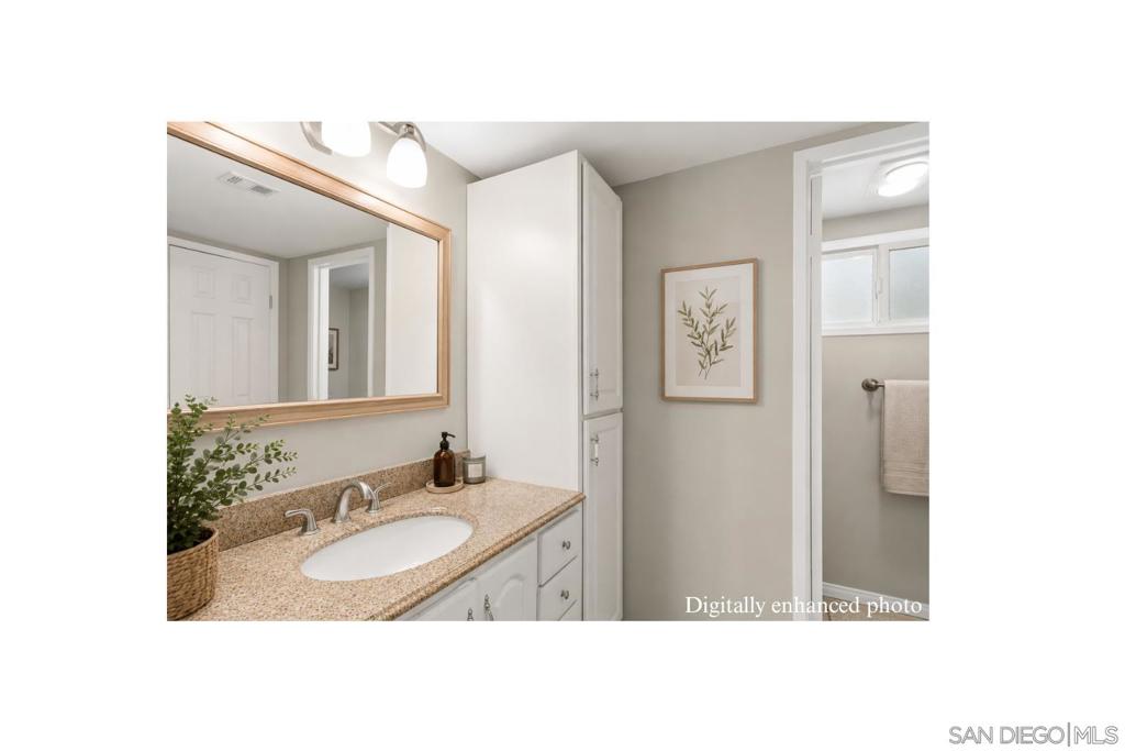 11220 Briarcliff Property Photo 6