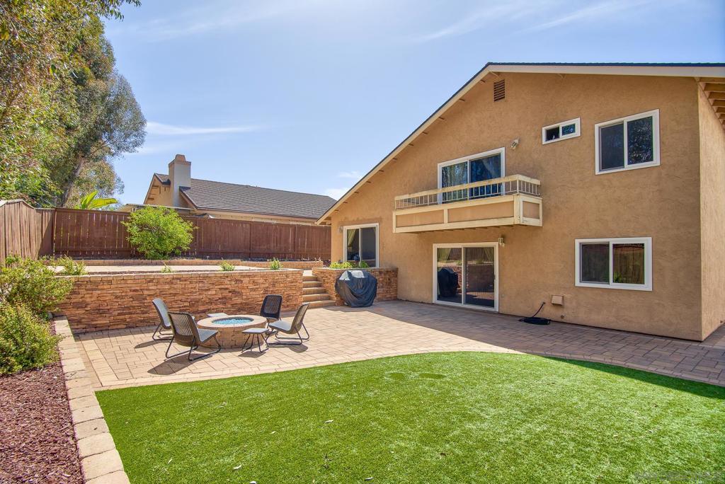 11220 Briarcliff Property Photo 36