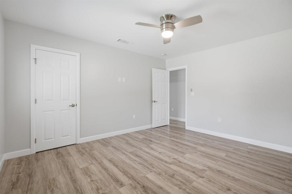 907 Seph Way Property Photo 18