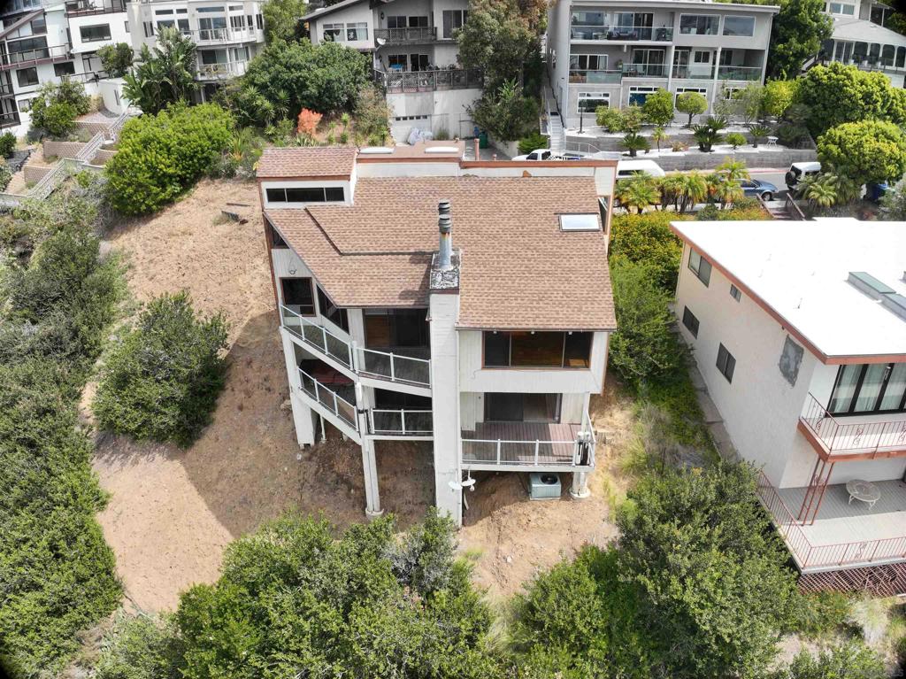 2415 La France St. Property Photo 4