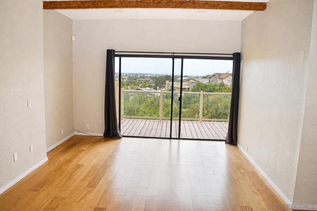 2415 La France St. Property Photo 20