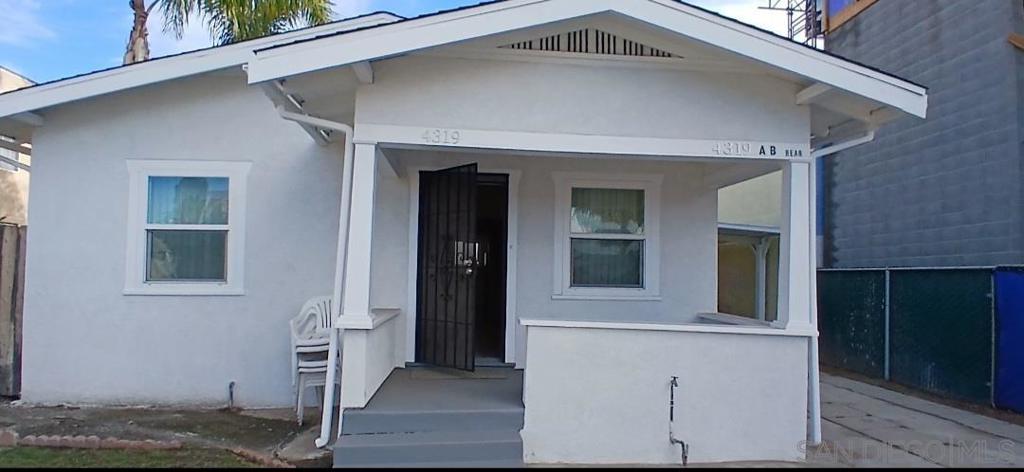 4319 Swift Ave Property Photo 1
